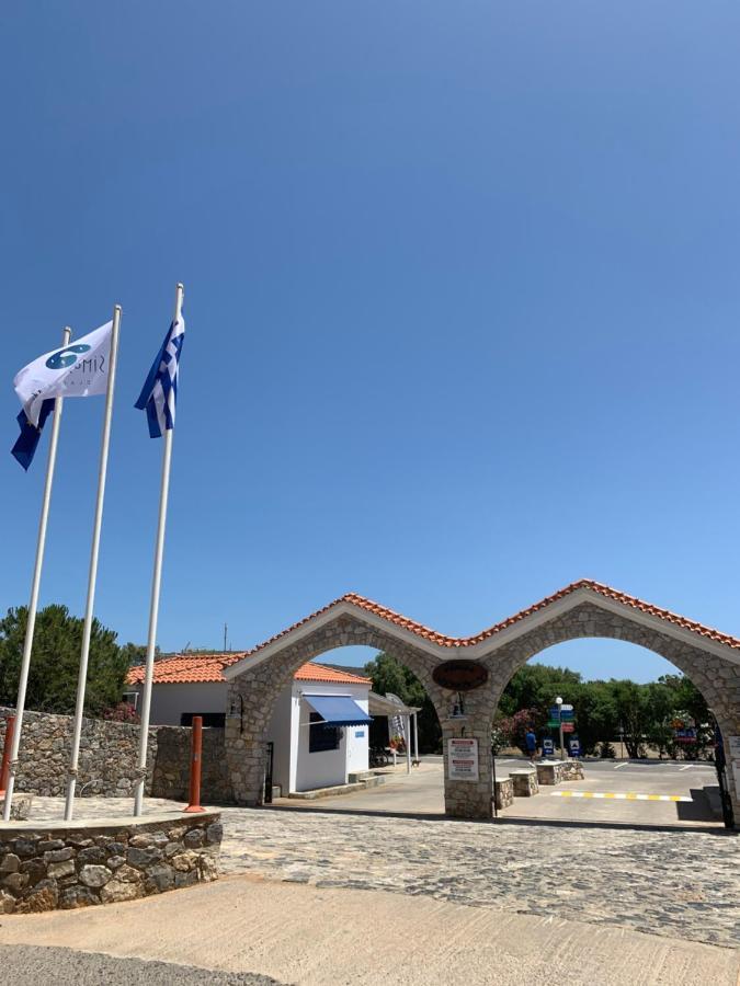 Simos Camping Elafonisos & Bungalows Elafonissos Exterior foto